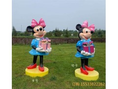 創(chuàng)意玻璃鋼卡通人物雕塑 商場(chǎng)玻璃鋼動(dòng)漫人物雕塑擺件