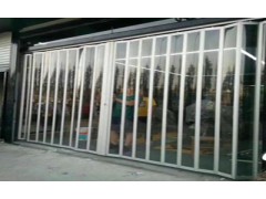 河北任丘宏天水晶折疊門，水晶卷簾門